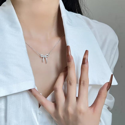 Zircon Bow Pendant Silver Necklace